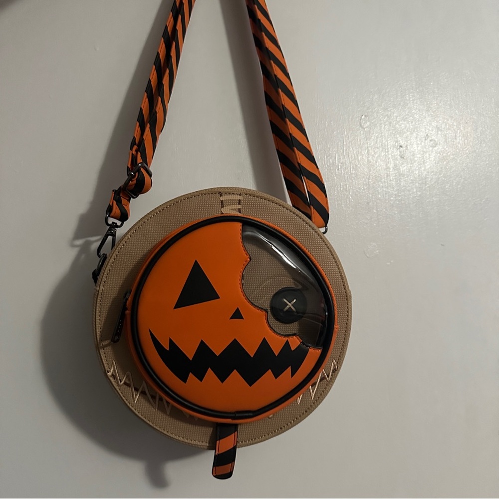 Loungefly Trick ‘R Treat Sam